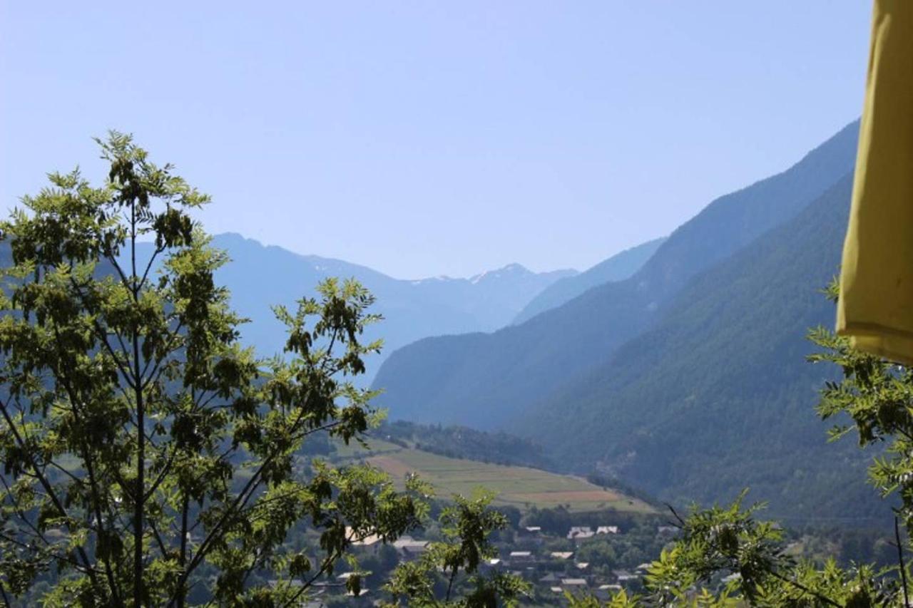 Studio sympa avec terrasse , maxi 4 pers.Briançon Exterior foto